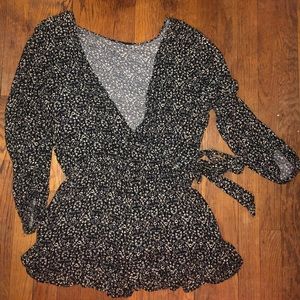 American eagle black and white romper
